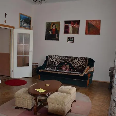Mieszkanie Na Szpitalnej Lviv